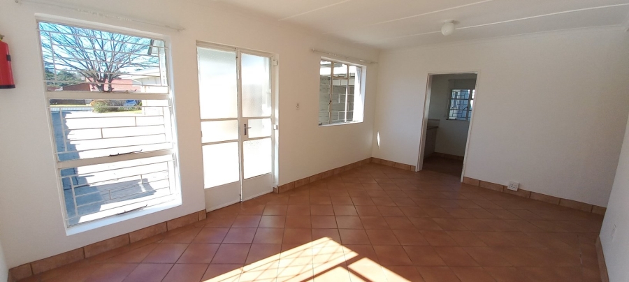 9 Bedroom Property for Sale in Bethlehem Free State